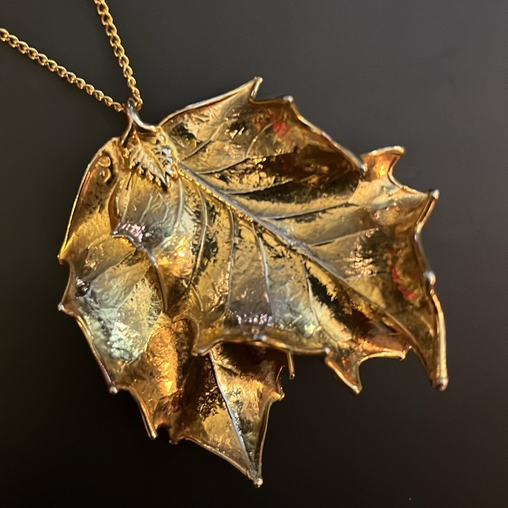 Gold-Dipped Double-Leaf Pendant - image 5